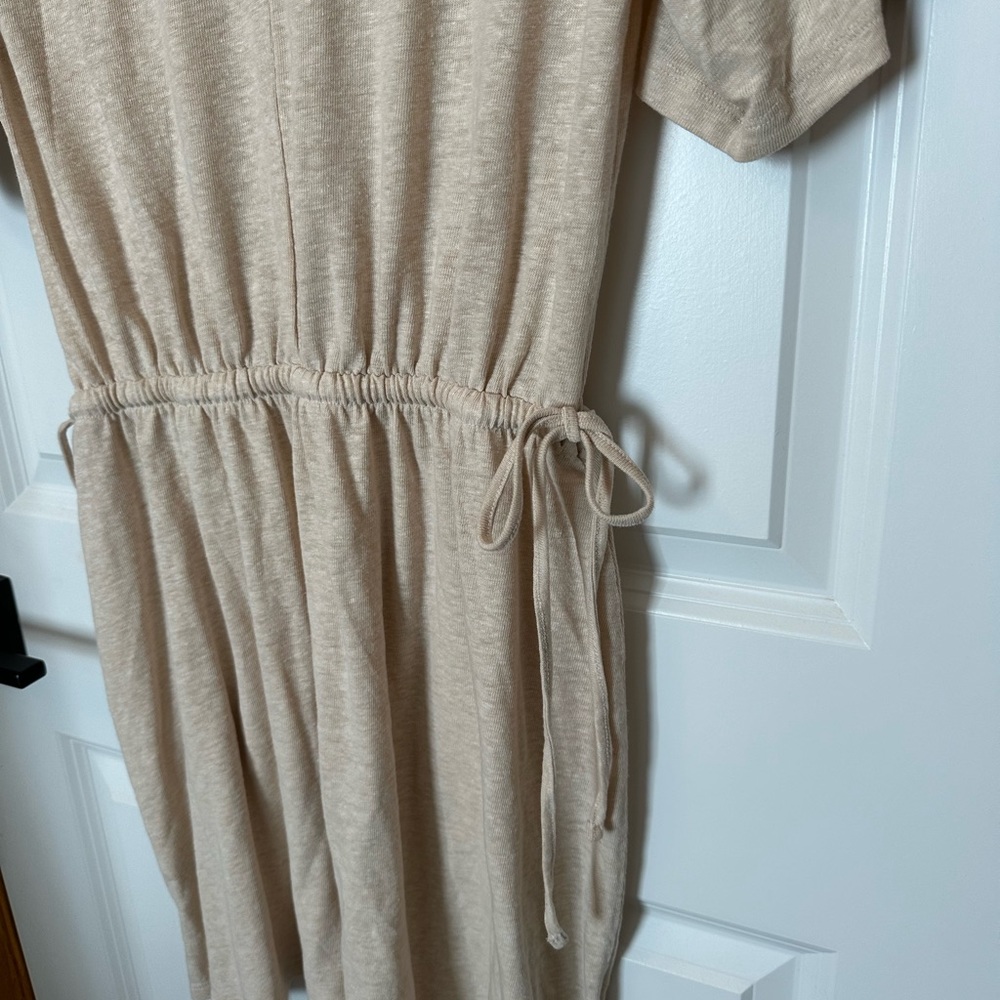 Old Navy beige cinch waist dress. Medium. - Picture 3 of 5
